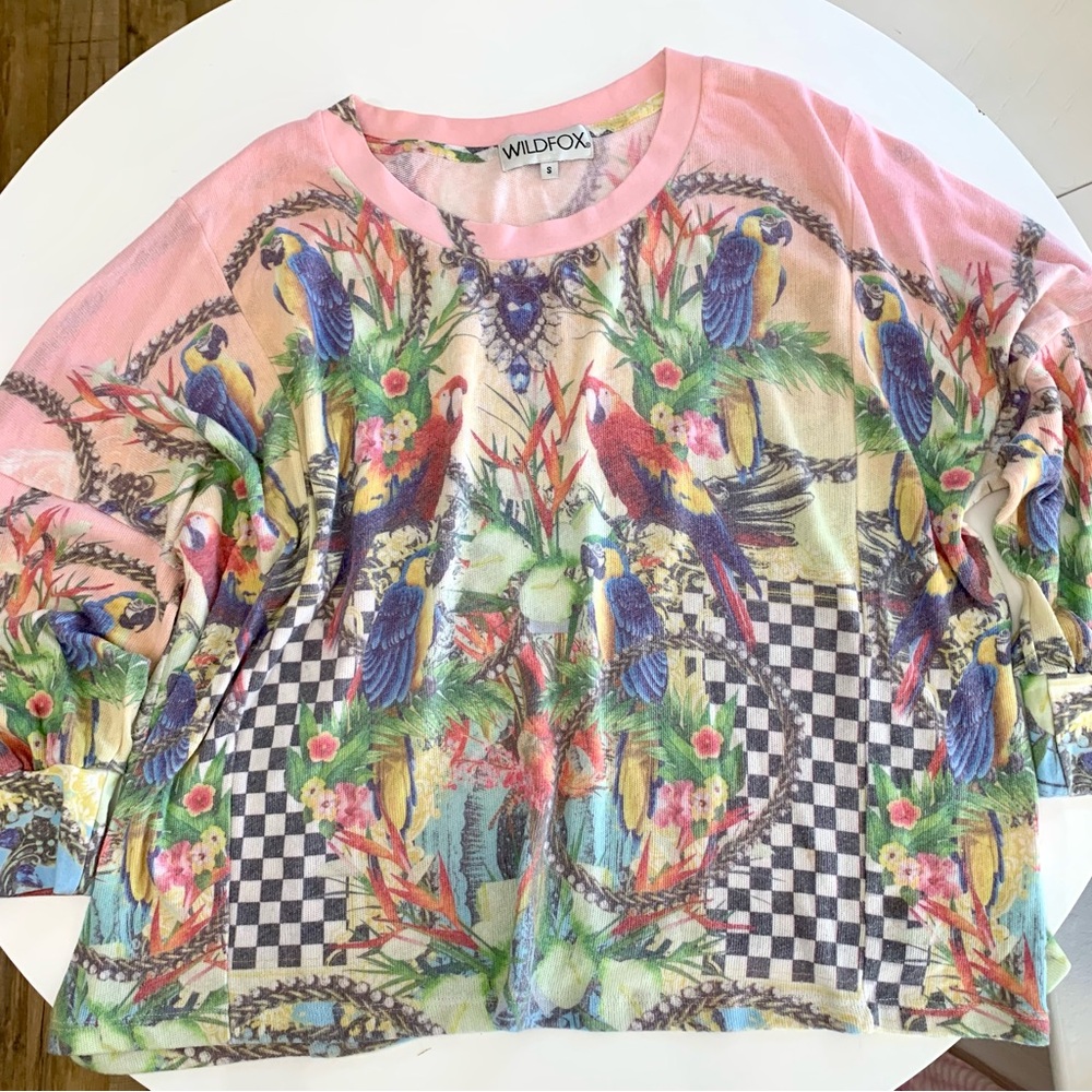 Paradise Hotel Lightweight Sweater - Picture 7 of 14